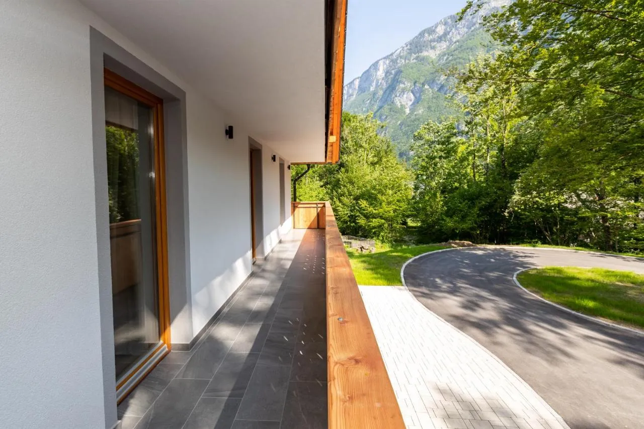 Apartma A: balkon