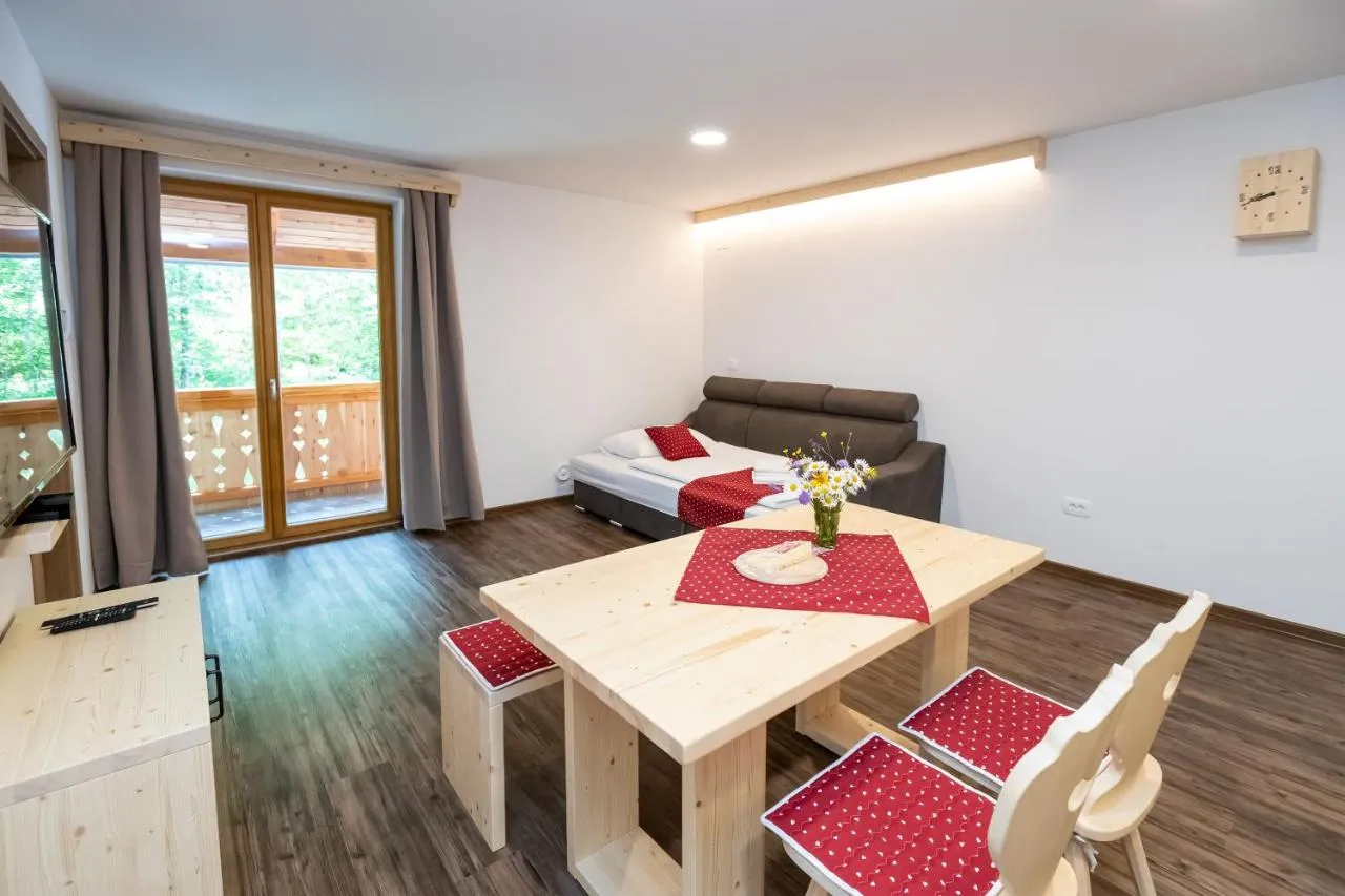 Apartma B